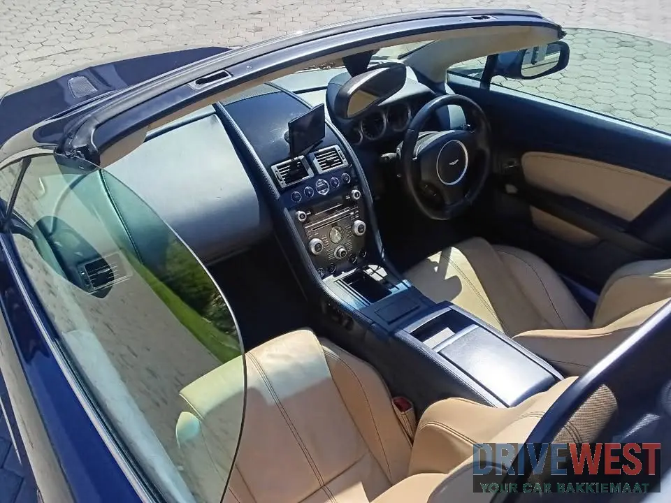 2008 Aston Martin V8 Vantage Roadster 4.7L