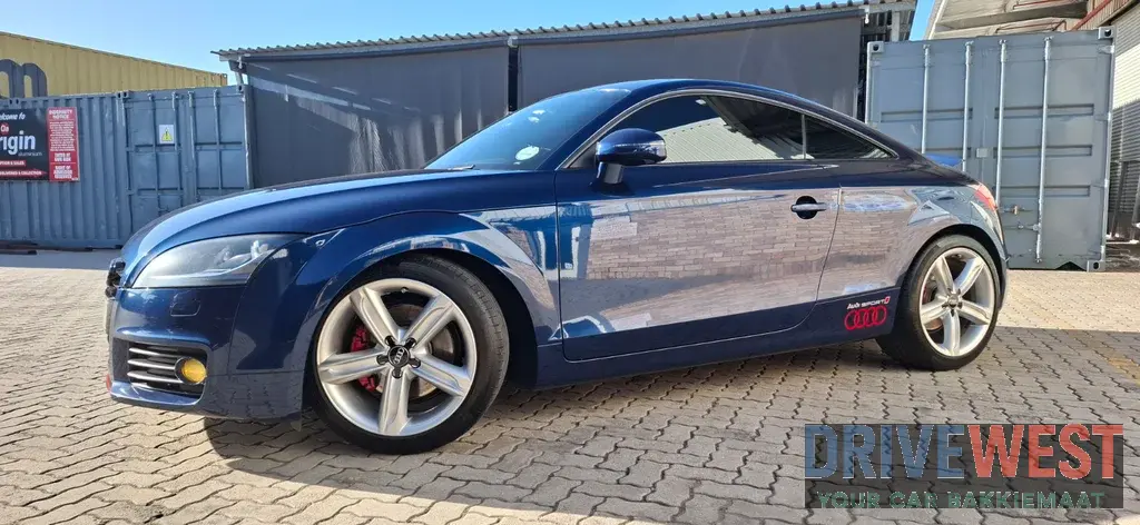 Audi  TT  2.0  T  FSI  S -Tronic Coupe