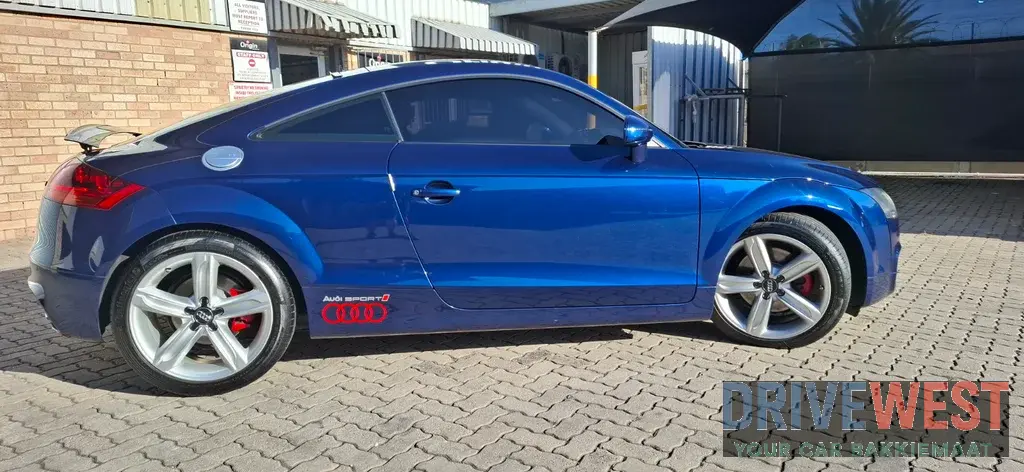 Audi  TT  2.0  T  FSI  S -Tronic Coupe